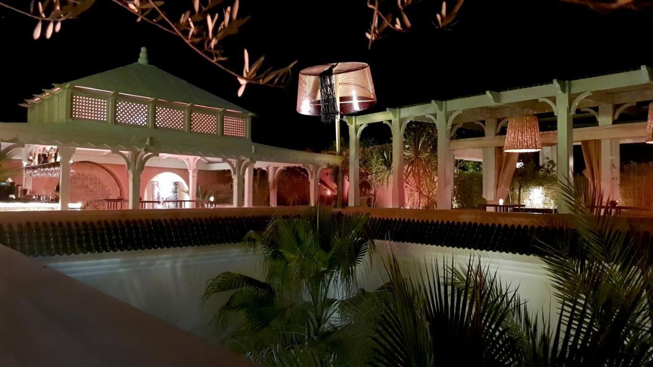 Riad Monceau Marrakesh Bagian luar foto